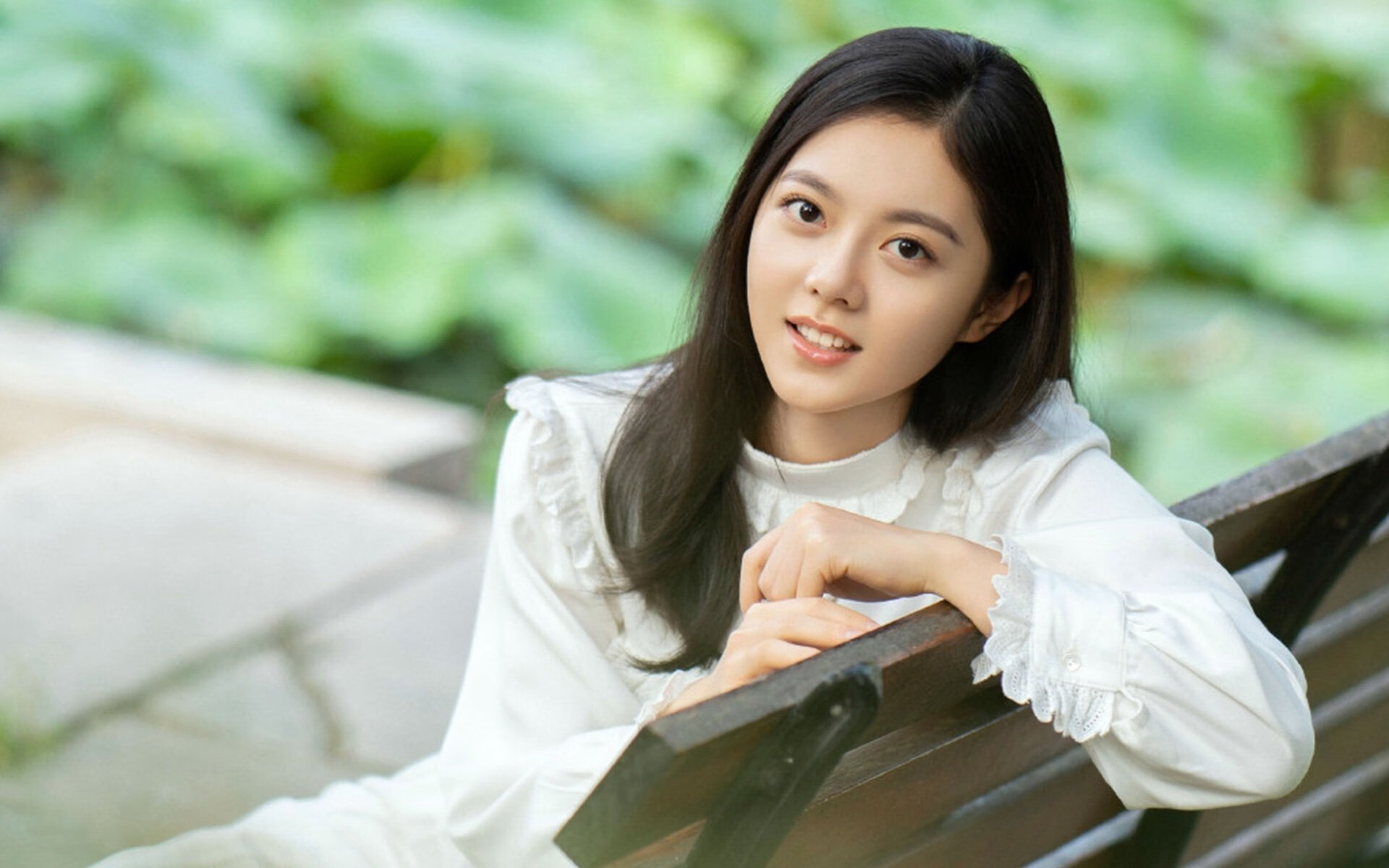 塞尔塔遭遇主场失利,积分榜位置下降,塞尔塔客场球衣