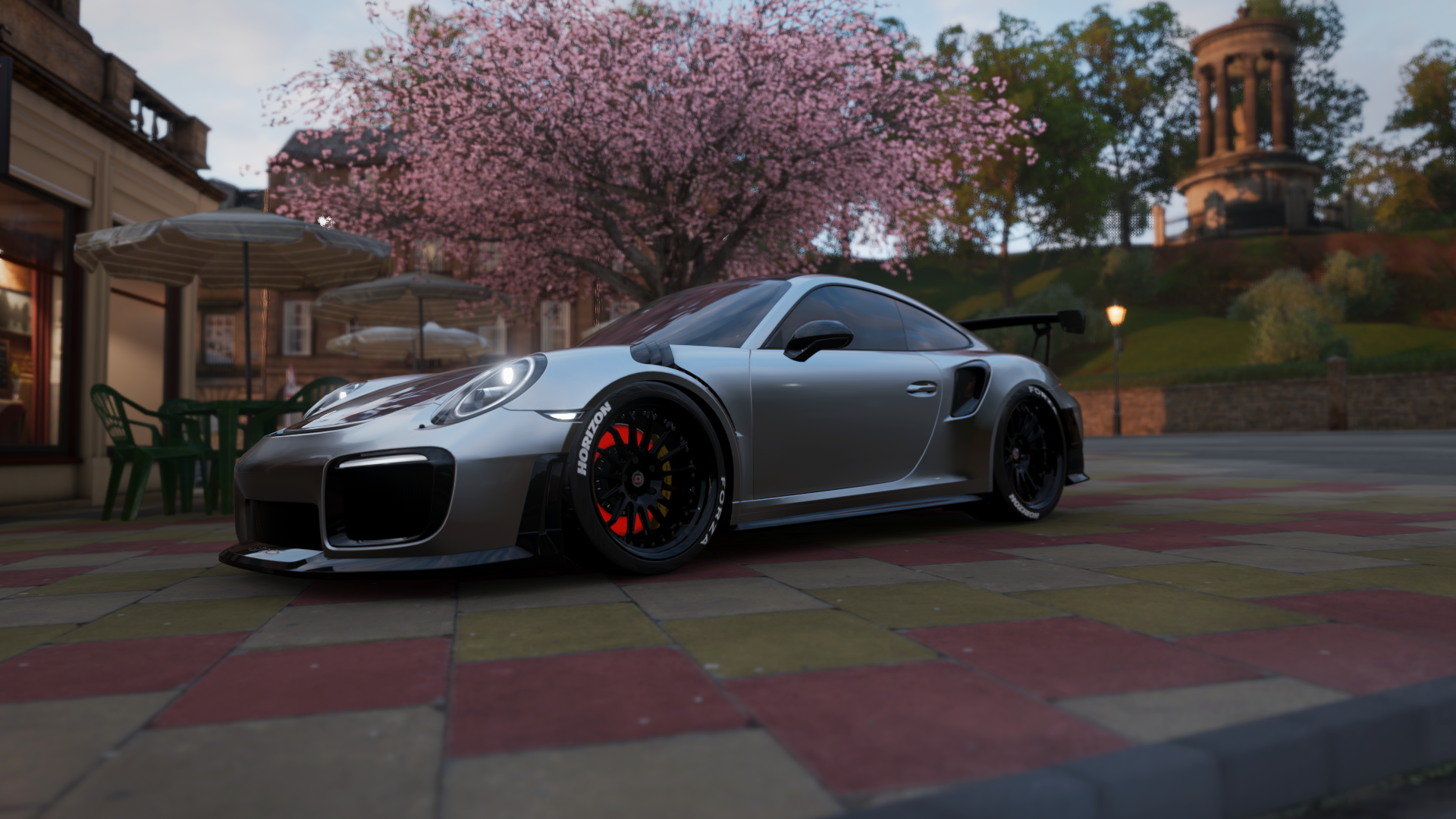 九游游戏中心官网-西甲积分榜风云：皇马逆转夺冠希望依旧存疑，西甲集锦皇马