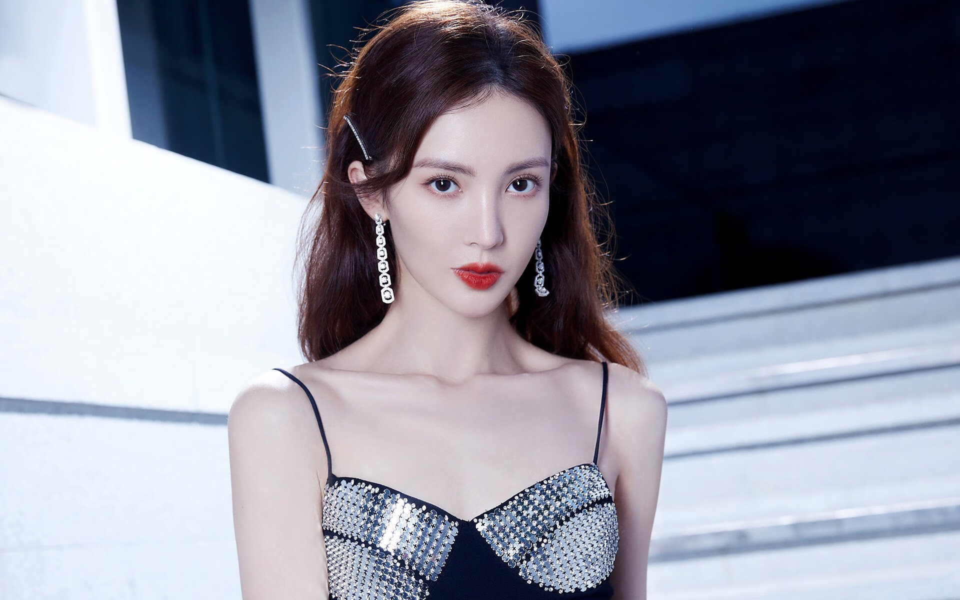 九游游戏中心官网-世界杯精彩绝伦：百变战术引爆全场，世界杯惊天逆转