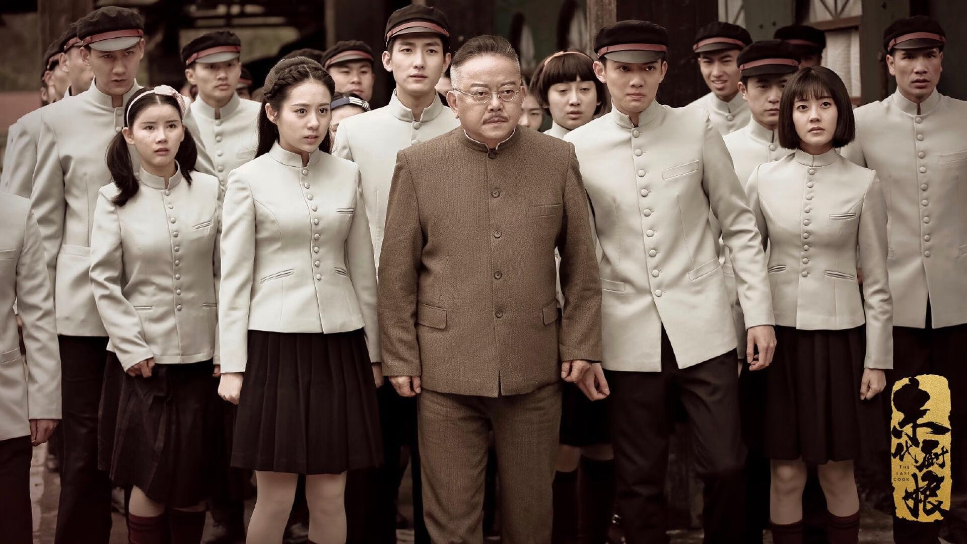 著名篮球评论员开设线上课堂为球迷普及战术逻辑,如何报名篮球评论员