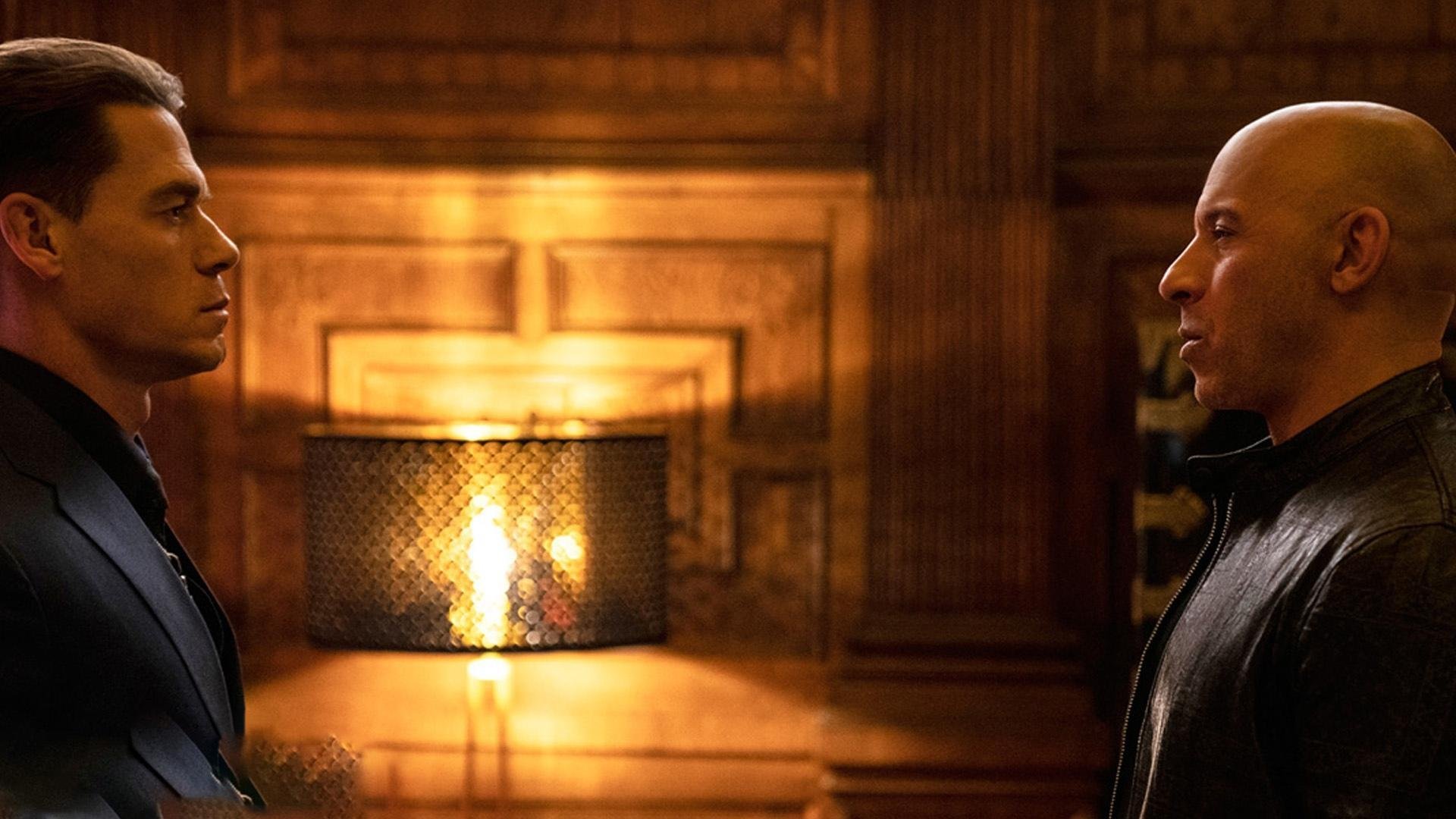 九游网-训练营中加入跳绳平衡跑等基础动作提高身体协调性，平衡绳连续跳